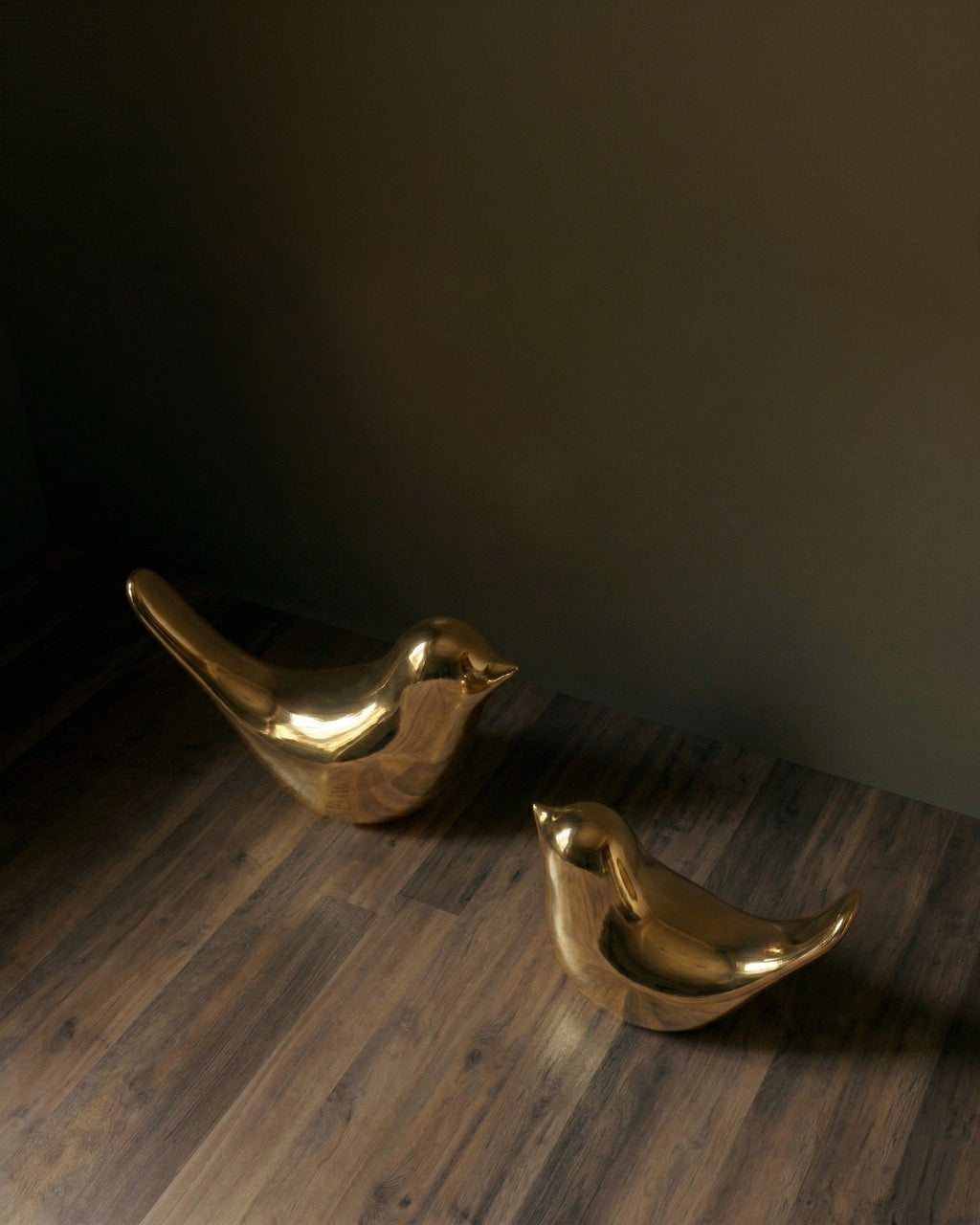 Figurines d'oiseaux en céramique Golden Muse