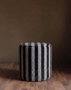 Le Pouf en Velours Paradigm