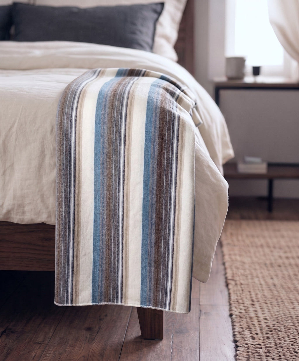 Le jeté en alpaga Andean Breeze – Rayures côtières
