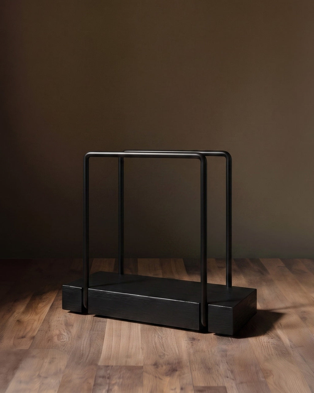 Porte-serviettes Kanso minimaliste en fil de fer et chêne