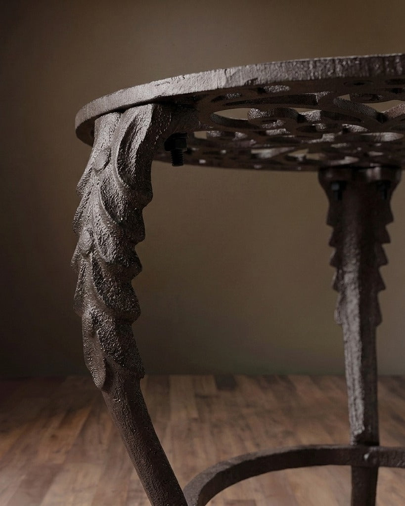 Le piédestal plat Filigree de Foundry