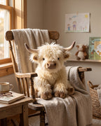La collection Héritage : Flora la génisse Highland crème en peluche