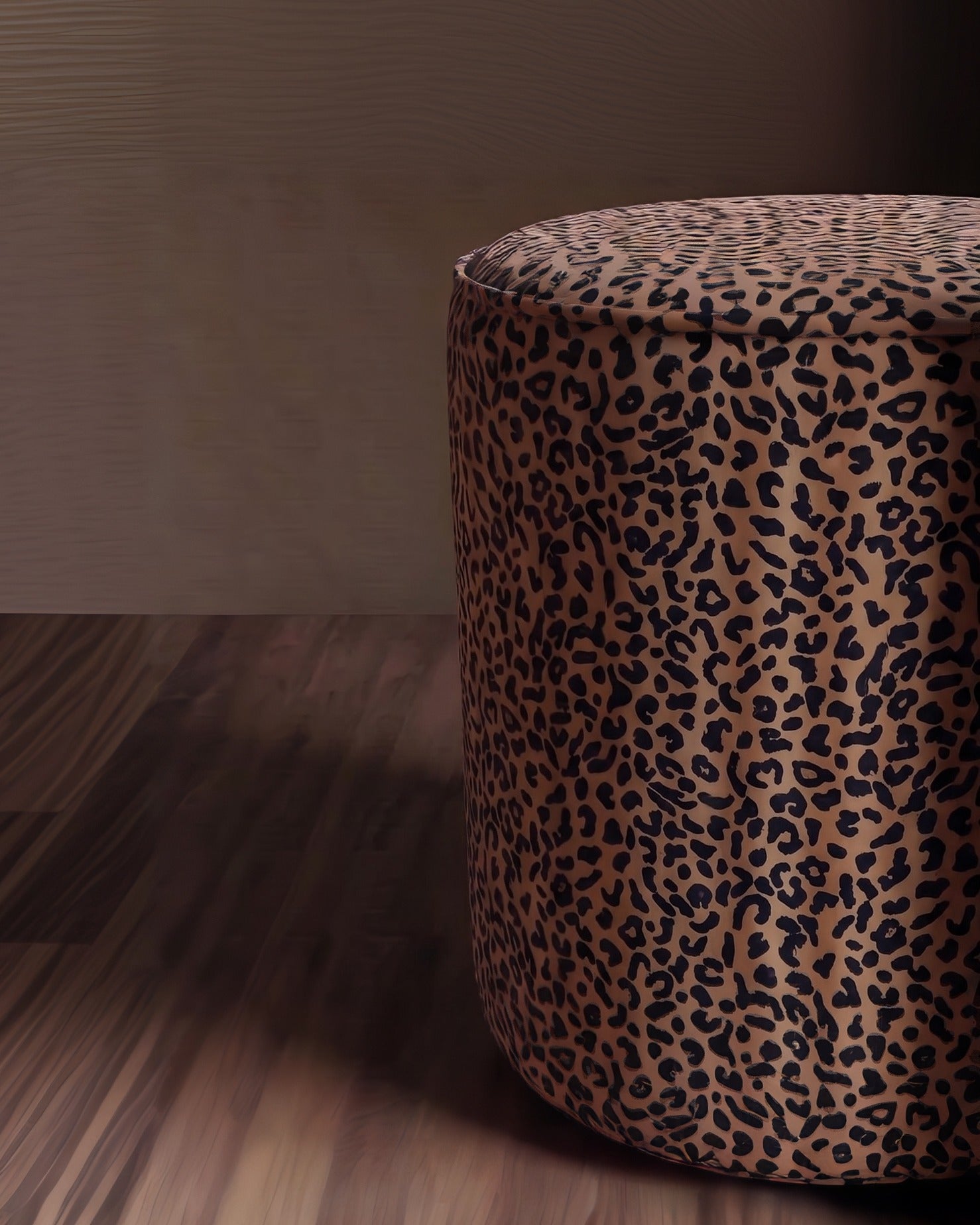 Pouf Monti en velours ciselé