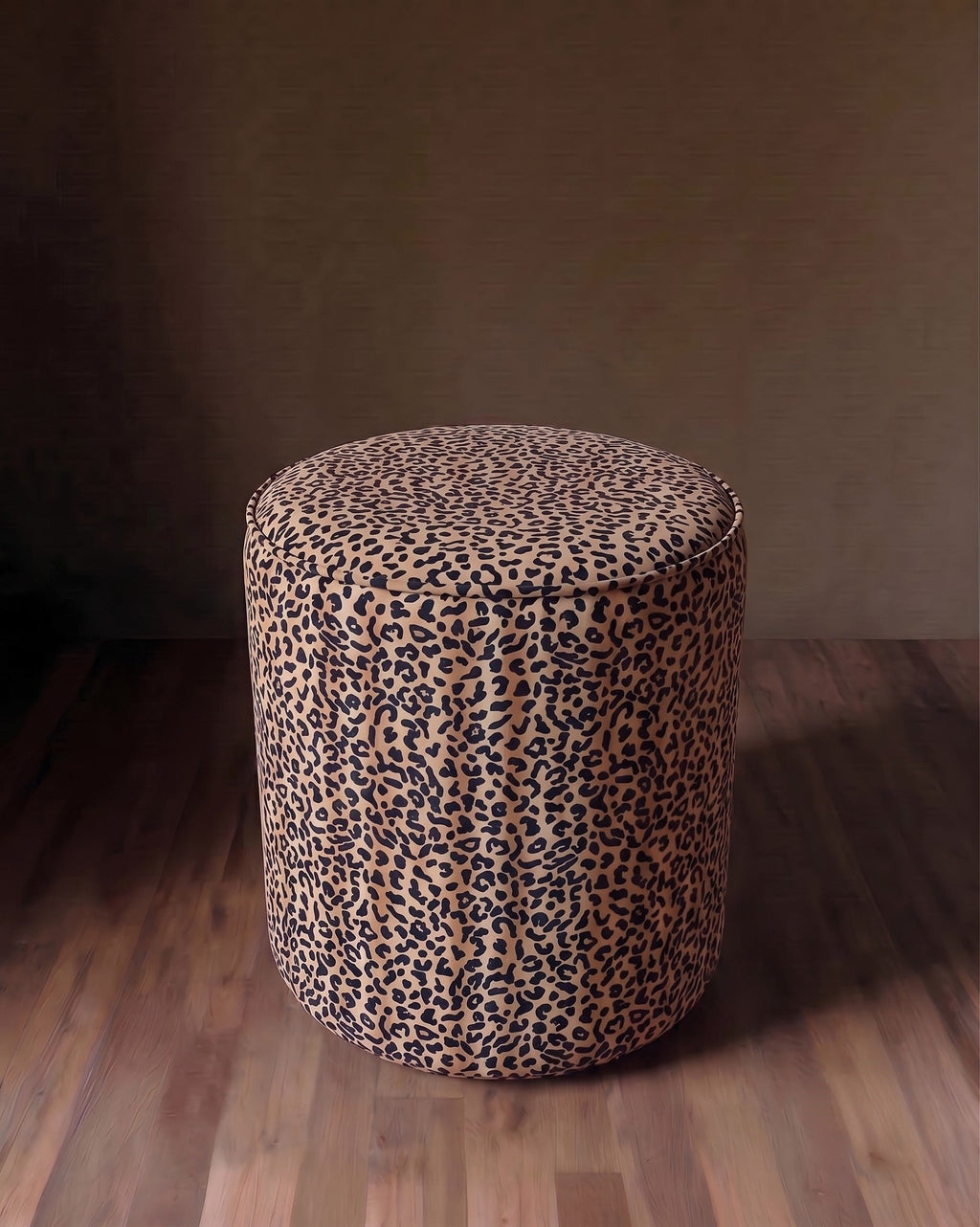 Pouf Monti en velours ciselé