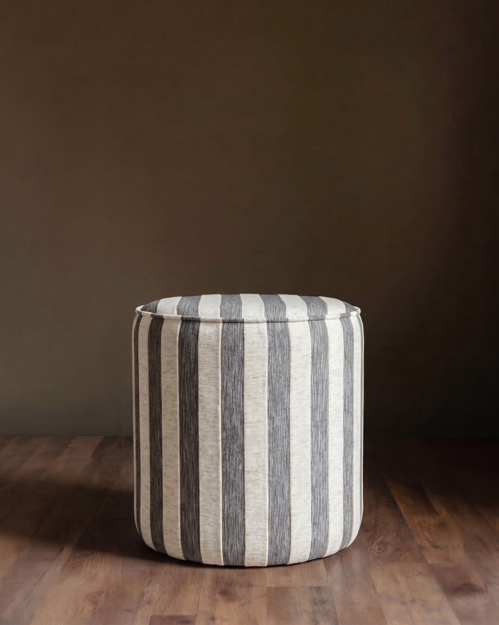 Le Pouf en Velours Paradigm