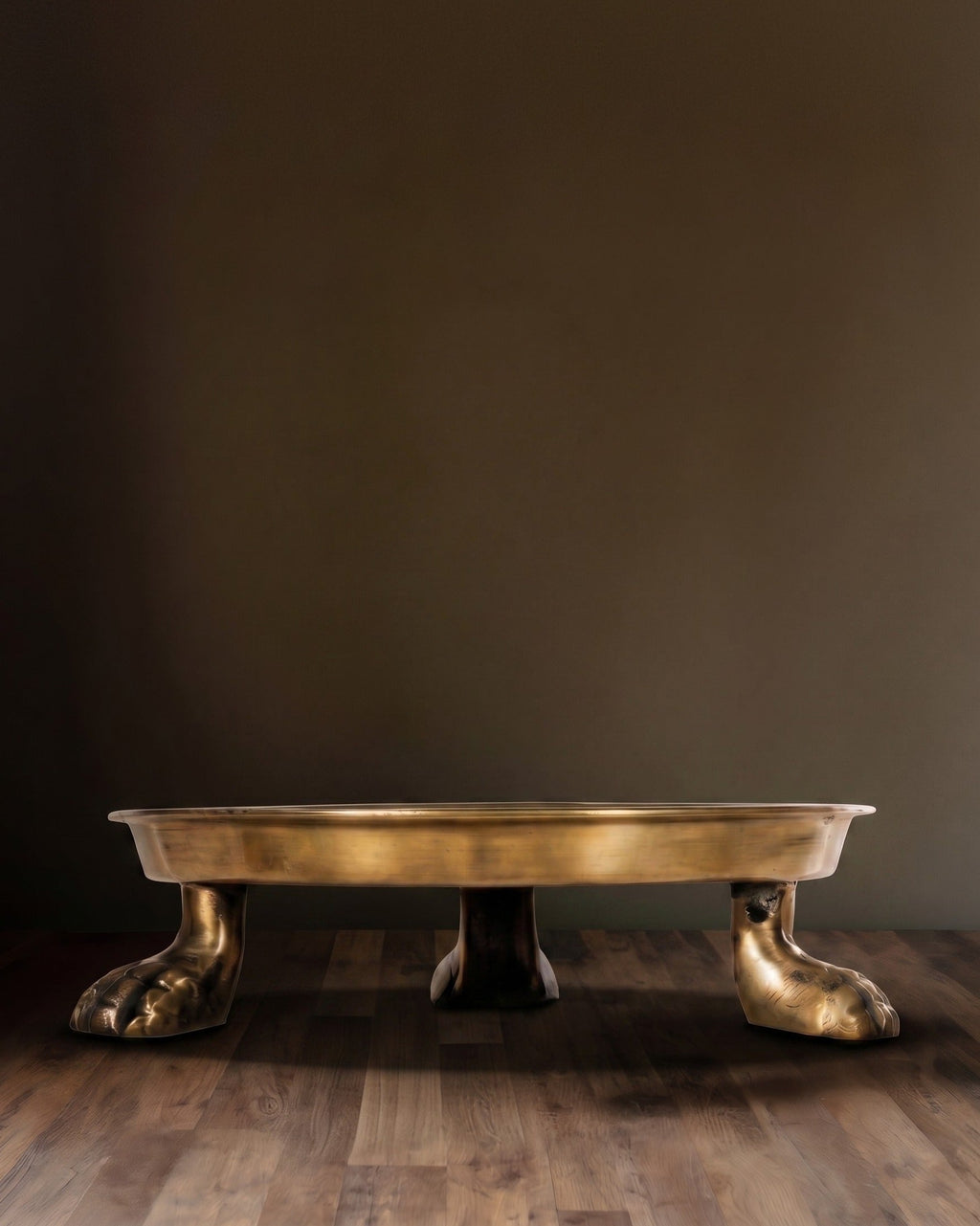 Le plateau pilier en laiton Imperial Clawfoot