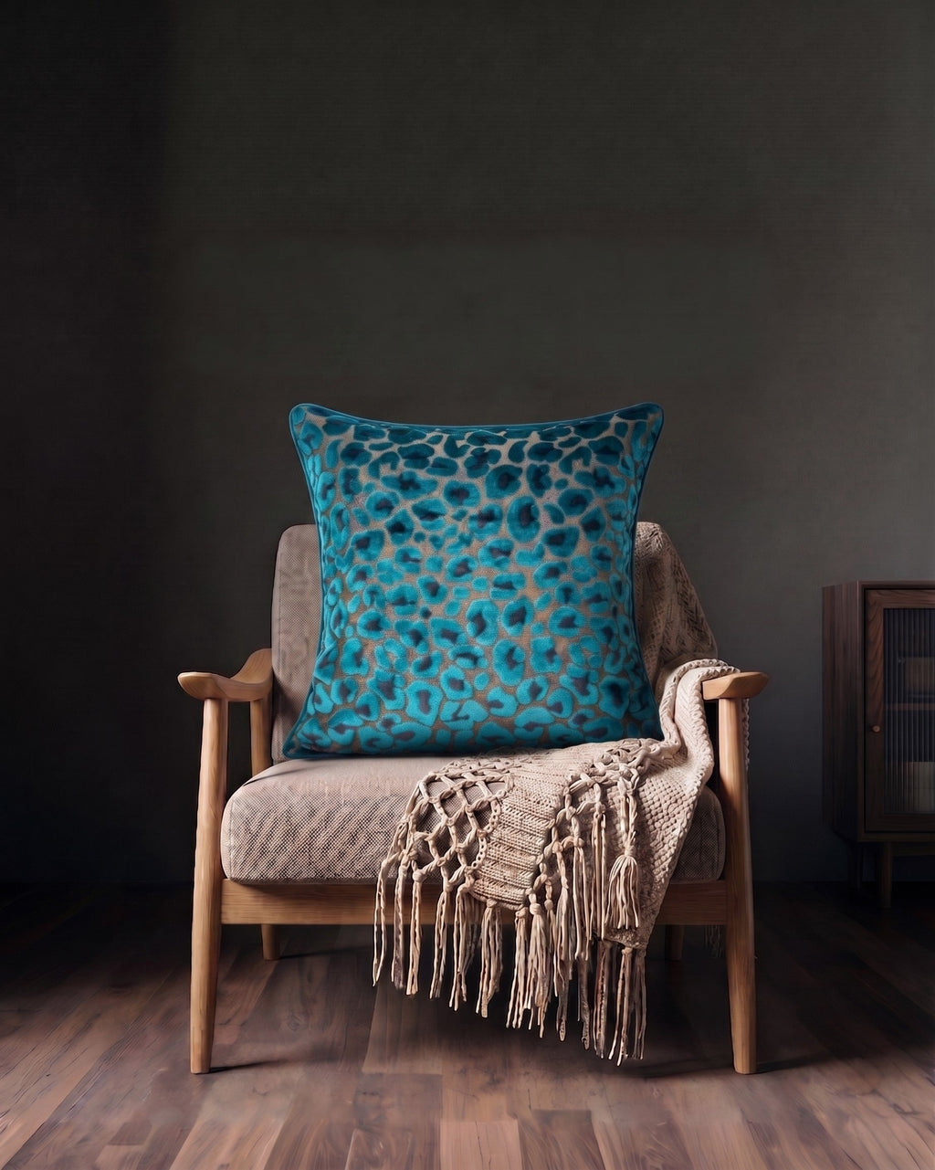 Coussin Serengeti en velours coupé saphir Royalty