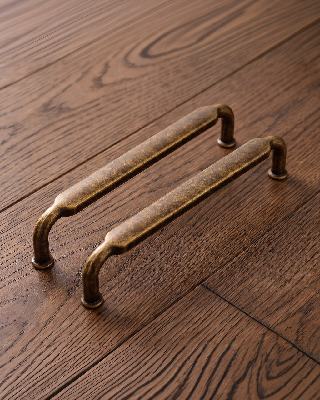 Le Mercer Pull – Série Patine Architecturale