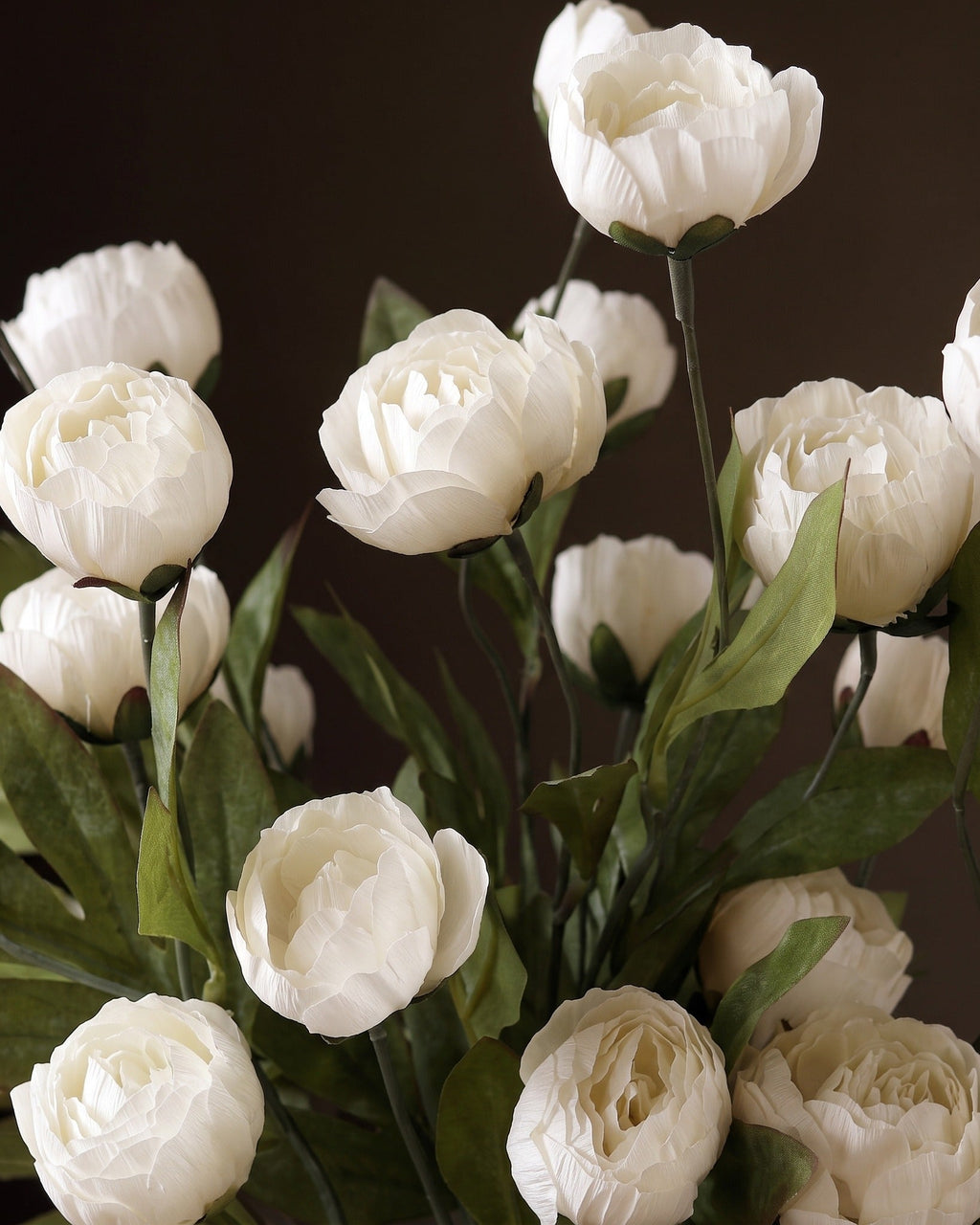 La branche de fausse pivoine Heirloom (vase non inclus)