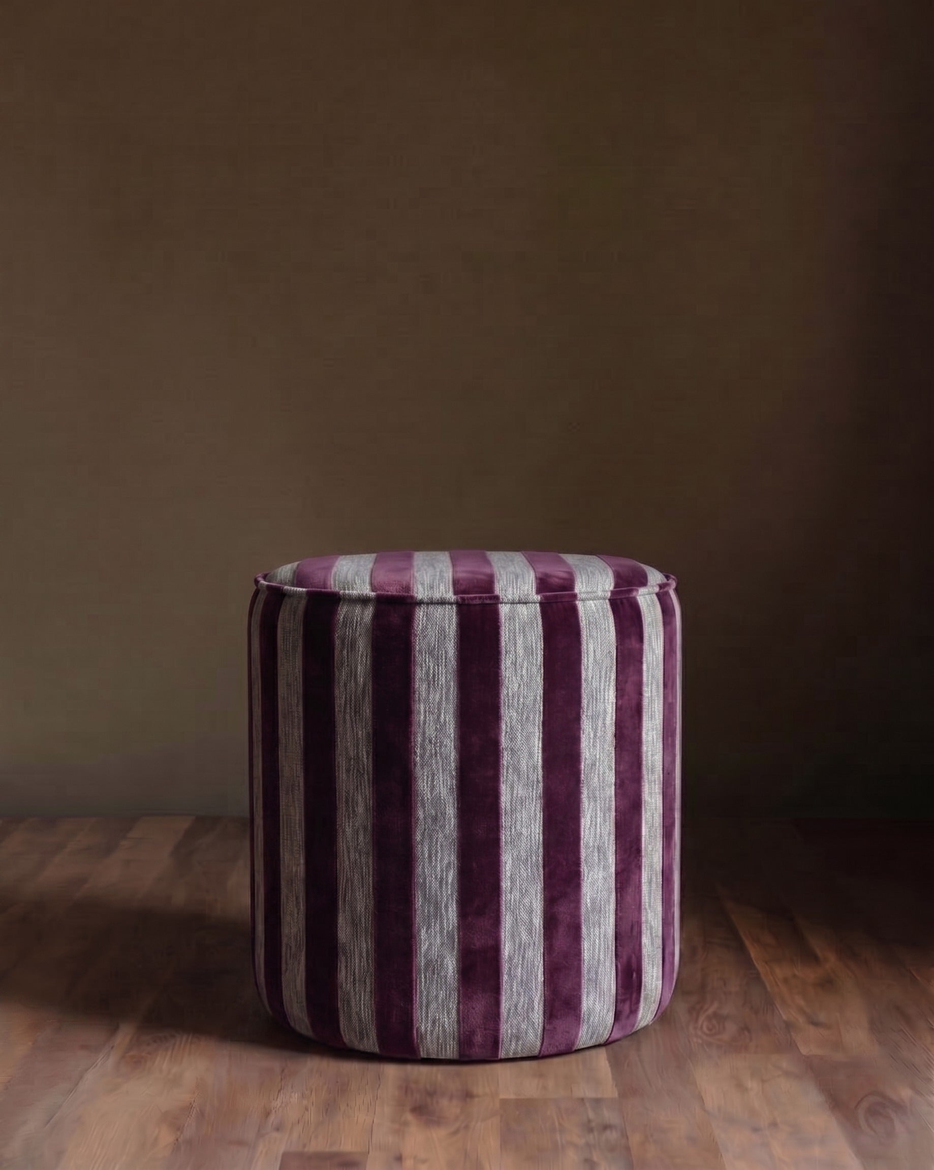 Le Pouf en Velours Paradigm