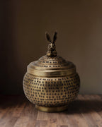 Le pot lapin en laiton martelé Harlow