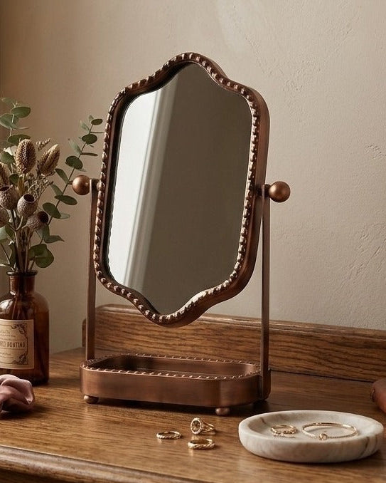 Miroir de courtoisie de table en bronze antique Evangeline avec plateau de rangement intégré