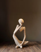 Le penseur en silhouette