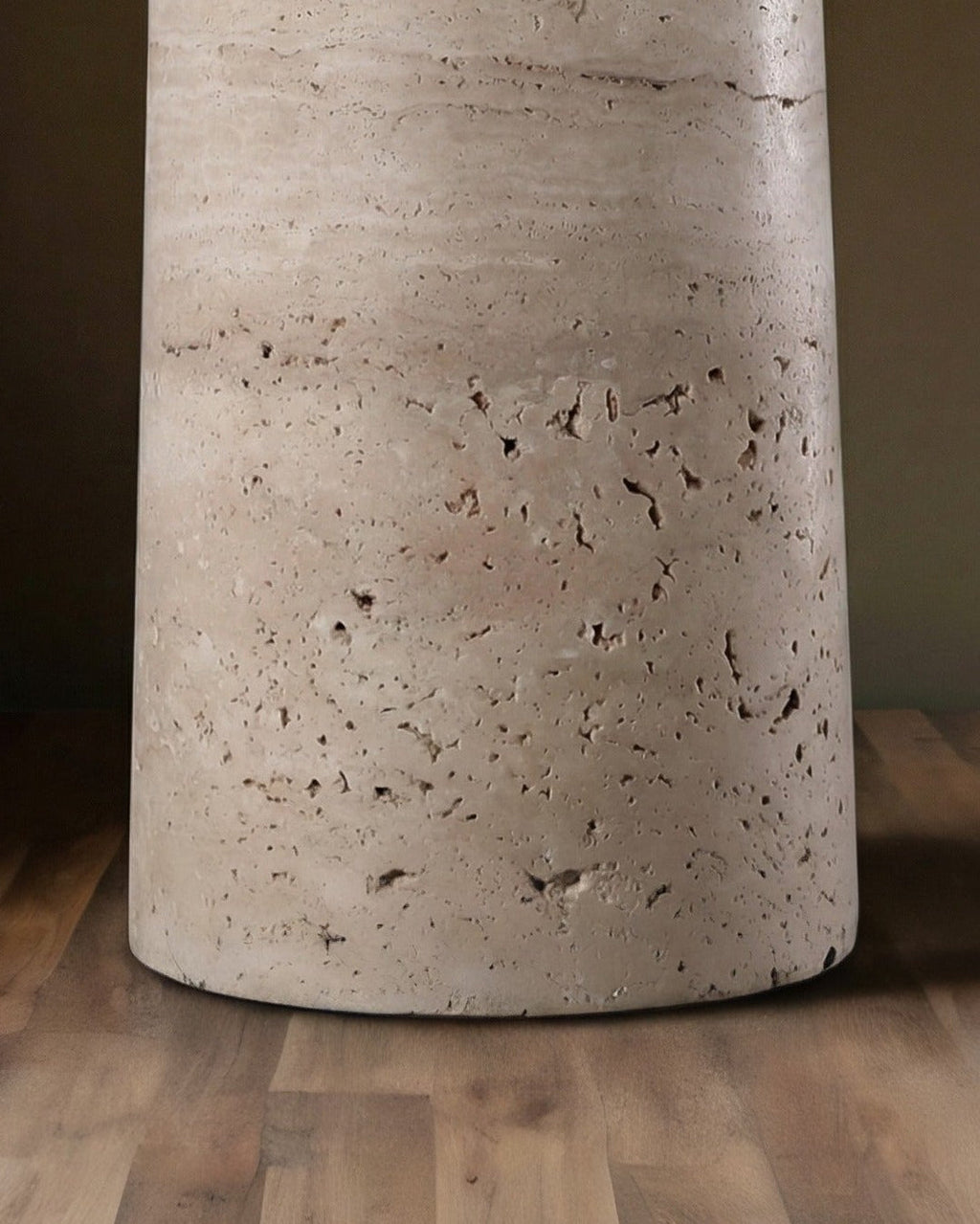 La Lampe de Table Petra Pillar