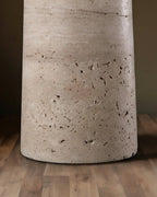 La Lampe de Table Petra Pillar
