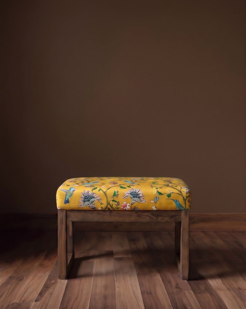 Petit banc rembourré en velours La Serre de la Reine